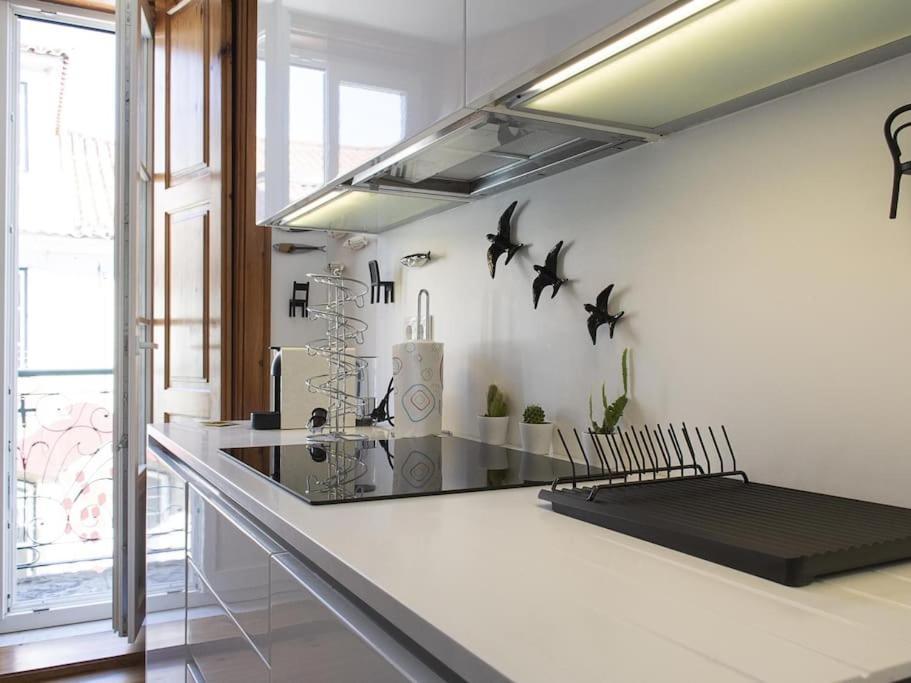 Apartamento Chiado Cozy Bright With Ac Elevator