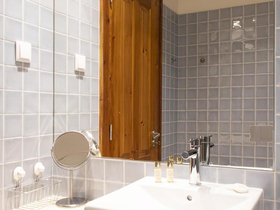 Apartamento Chiado Cozy Bright With Ac Elevator Lisboa